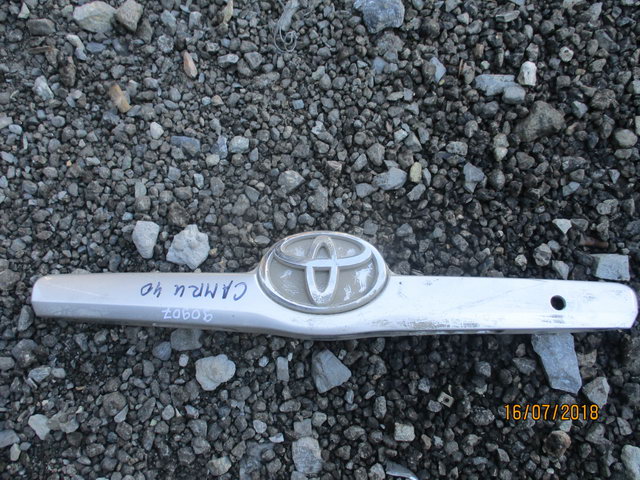 Накладка крышки багажника для Toyota Camry (V40) 2006-2011
