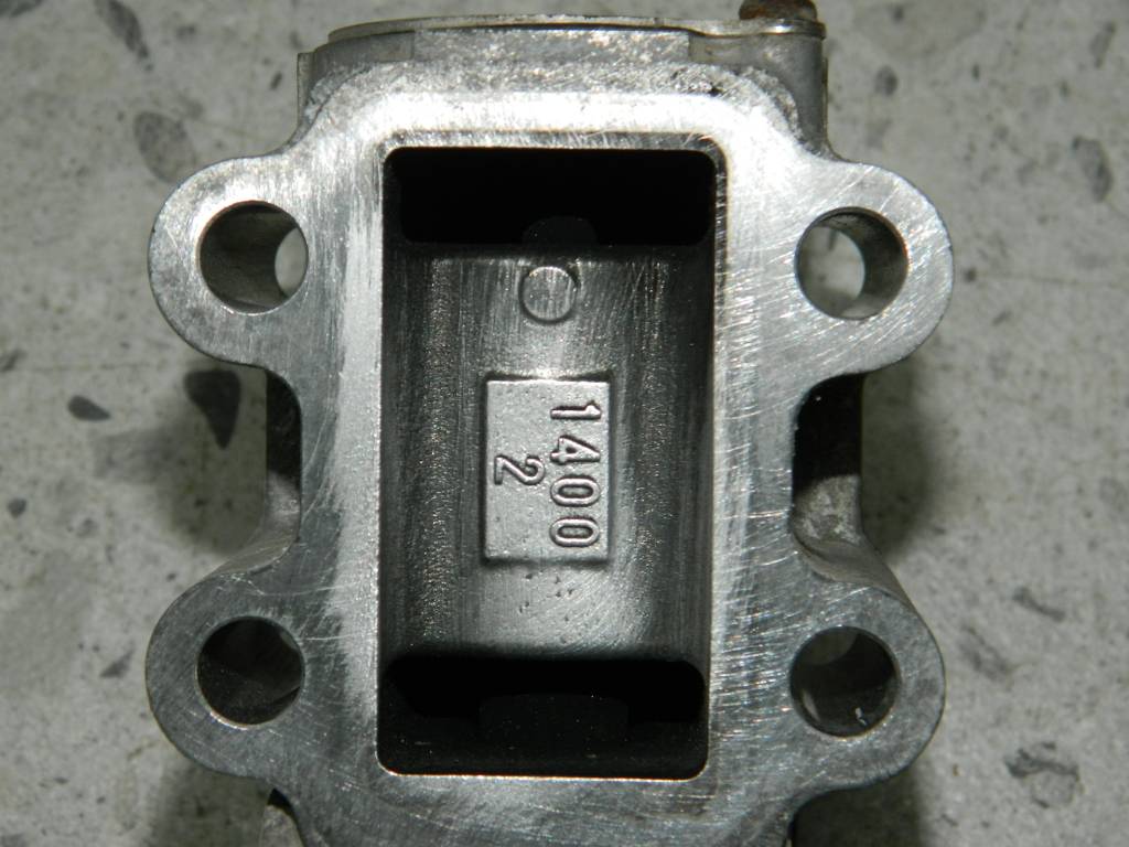 Клапан рециркуляции выхлопных газов Lexus LX450D/570 2015>