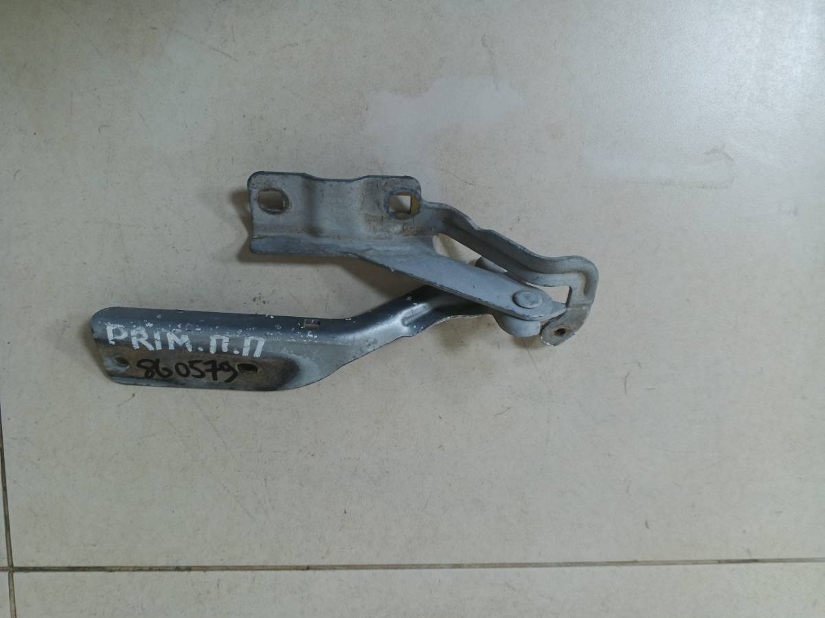 Петля капота правая Nissan Primera (P12) 2002-2007