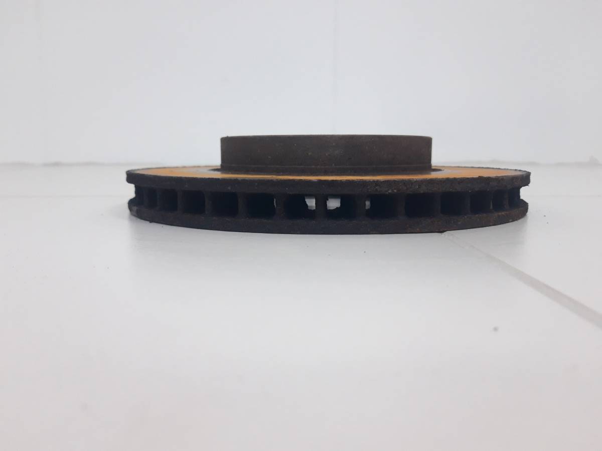 Диск тормозной передний Toyota Camry (XV30) 2001-2006
