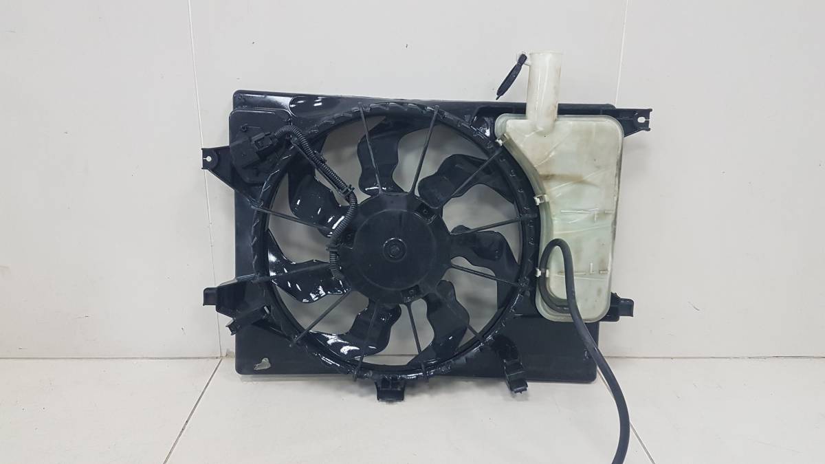 Вентилятор радиатора Hyundai Elantra (MD) 2011-2016