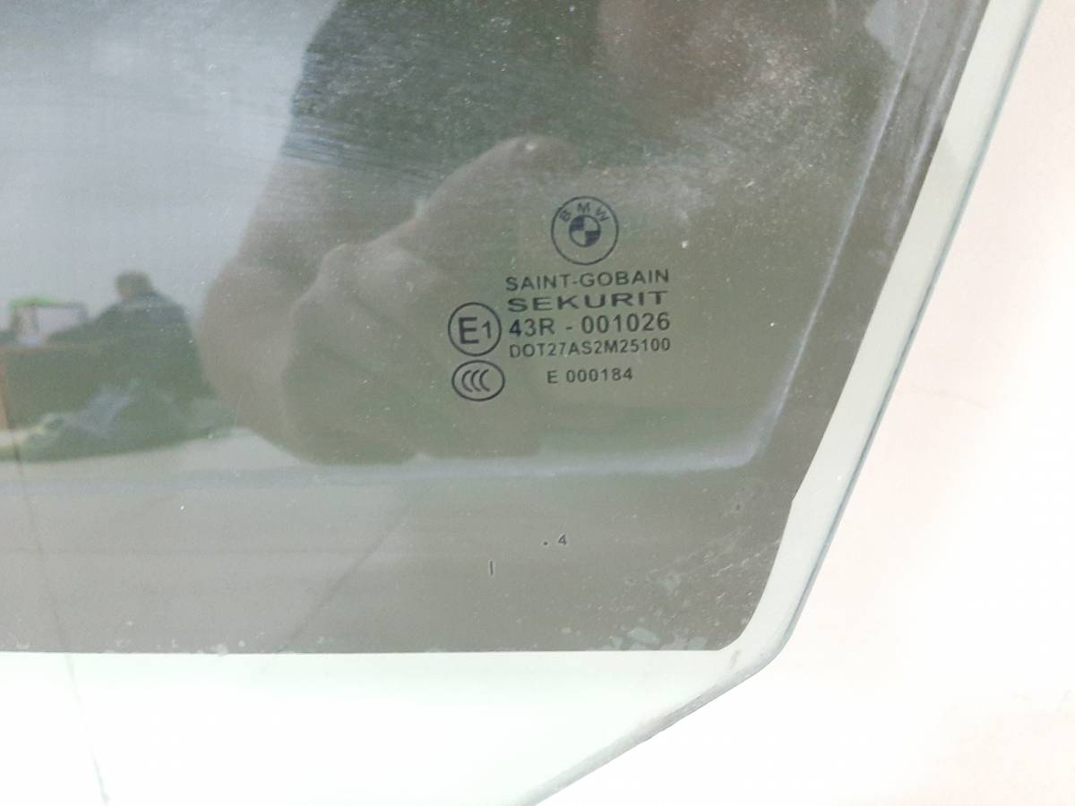Стекло двери передней левой BMW 7-Series F01  2008-2015