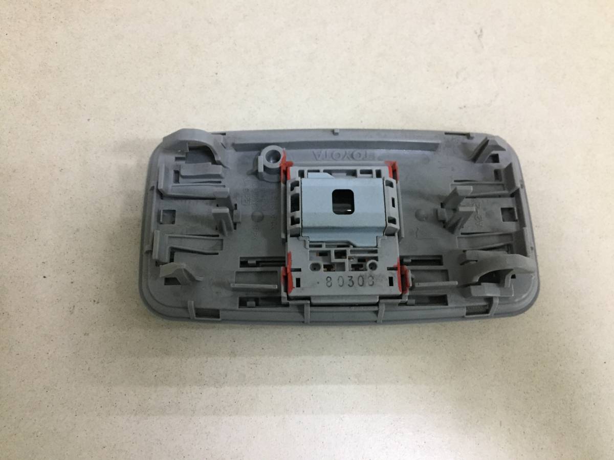 Плафон салонный Toyota Camry (V40) 2006-2011