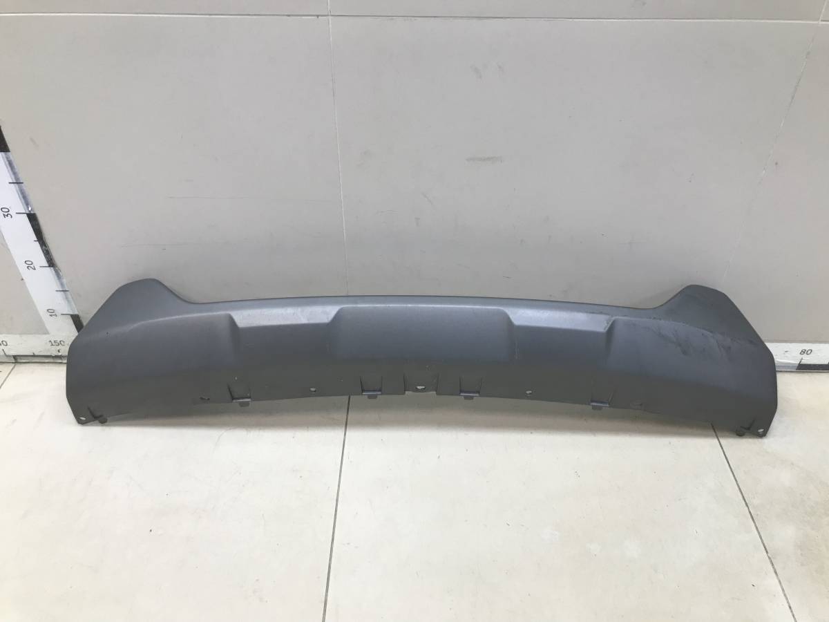 Накладка переднего бампера центральная Chery Tiggo 8 T18 2018-2022