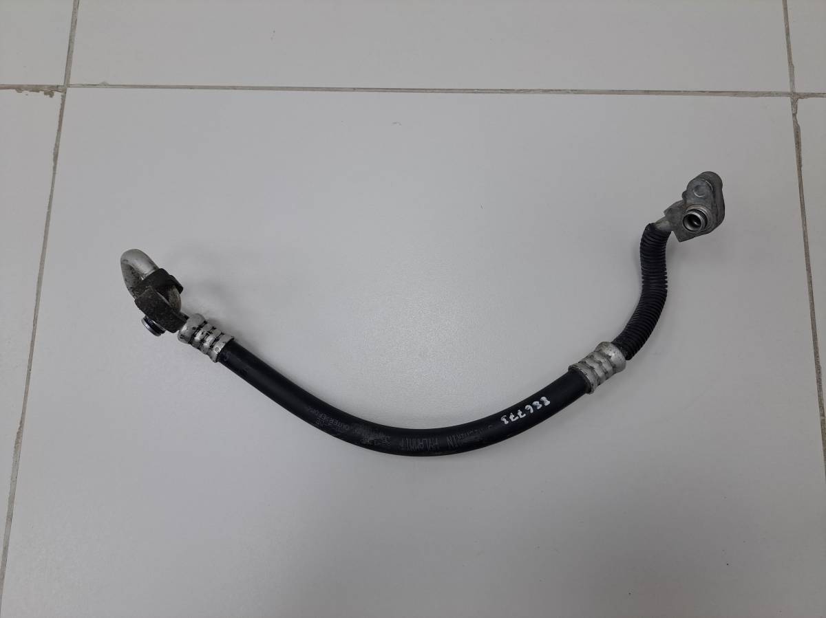 Трубка кондиционера Toyota Corolla E120 2001-2007 Трубка кондиционера Toyota Corolla E120 2001-2007