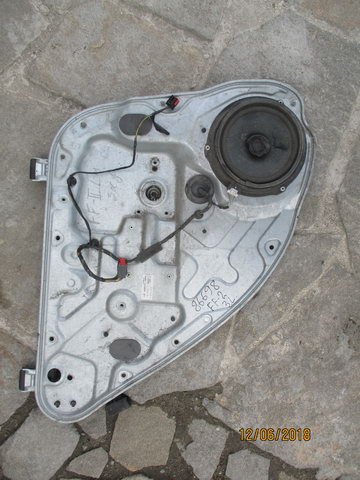 Моторчик стеклоподъемника для Ford Focus 2 (DA) 2005-2008