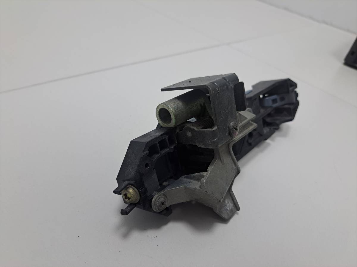 Ручка двери передней наружная левая Nissan Micra (K12) 2002-2010