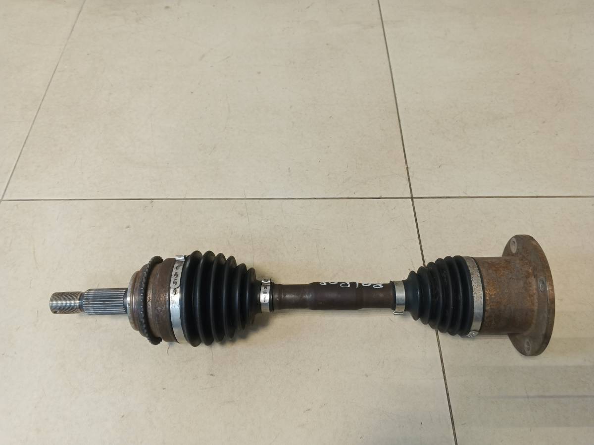 Полуось передняя правая Mitsubishi Pajero/Montero 4 (V8, V9) 2007>