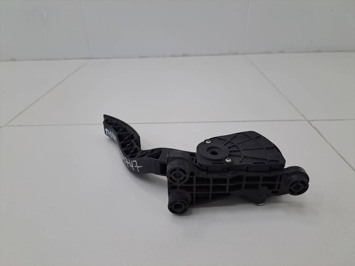 Педаль газа Kia Rio 3 (UB) 2011-2017