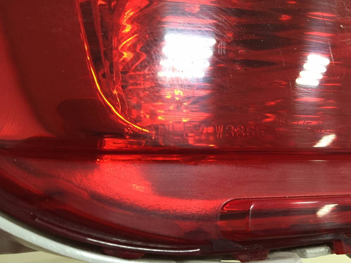 Фонарь задний в бампер левый Mazda CX-5 (KF) 2017>
