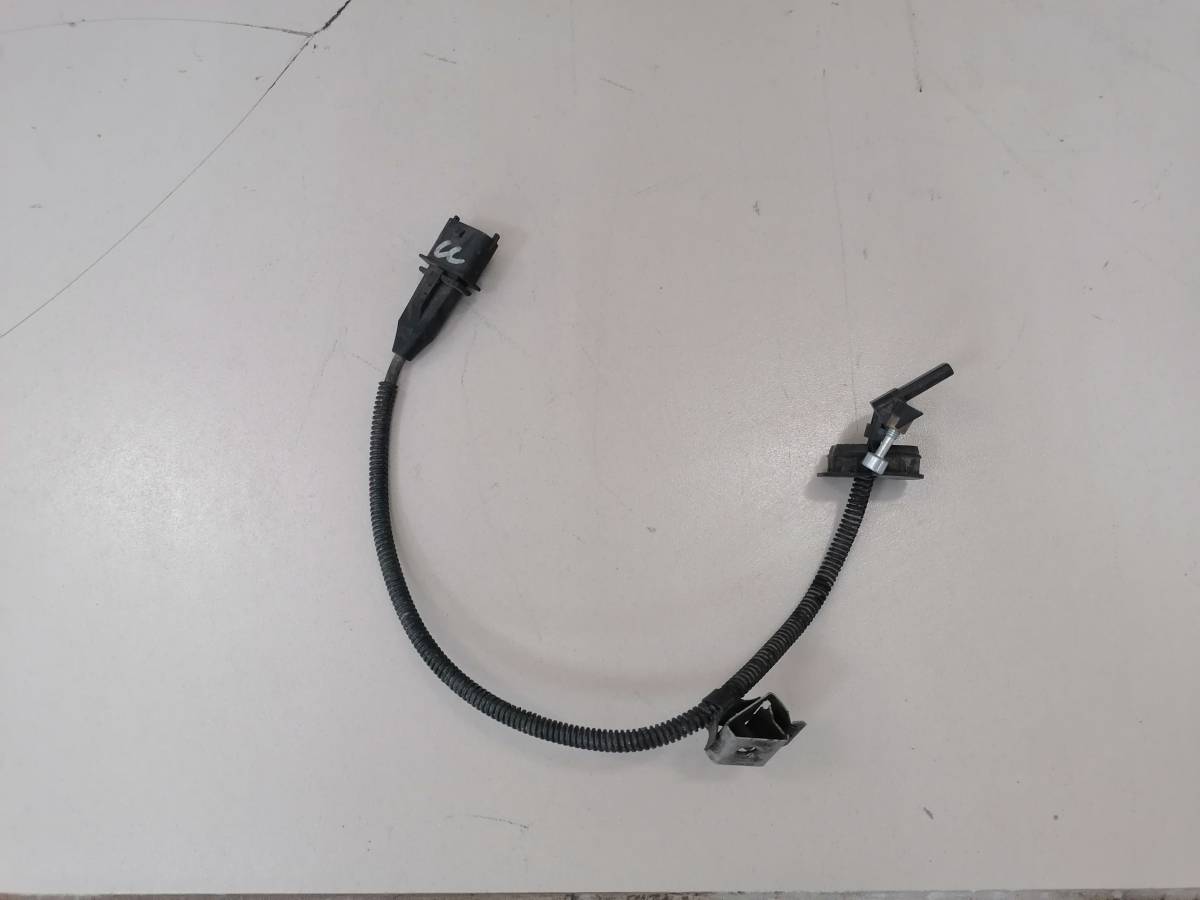 Датчик положения коленвала Opel Astra J 2010-2017