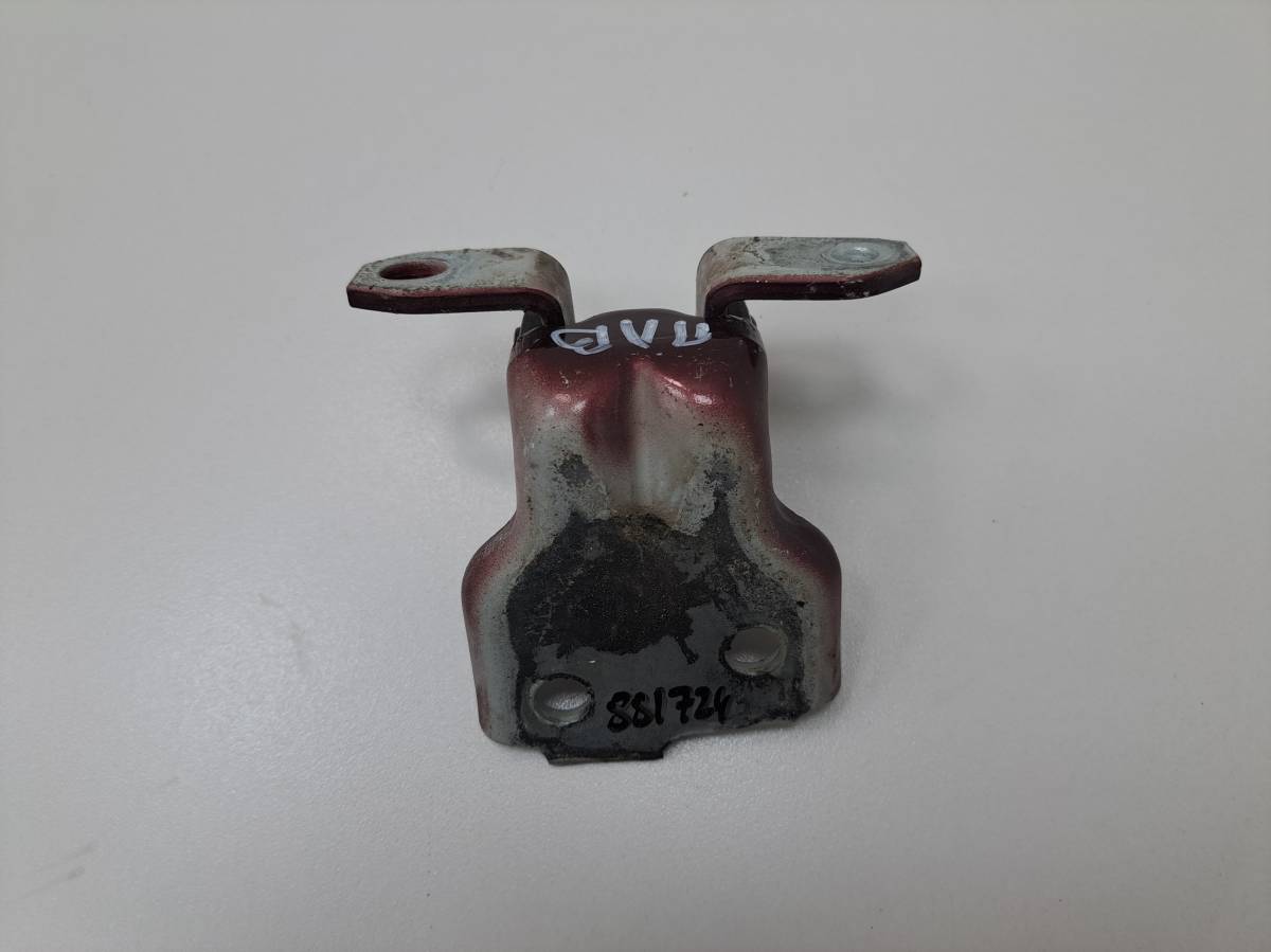 Петля двери передней правой нижняя Suzuki SX4 2006-2013