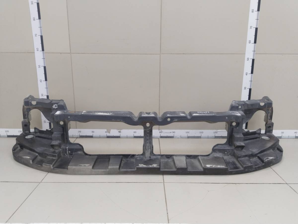 Рамка радиатора Ford Explorer 2010>