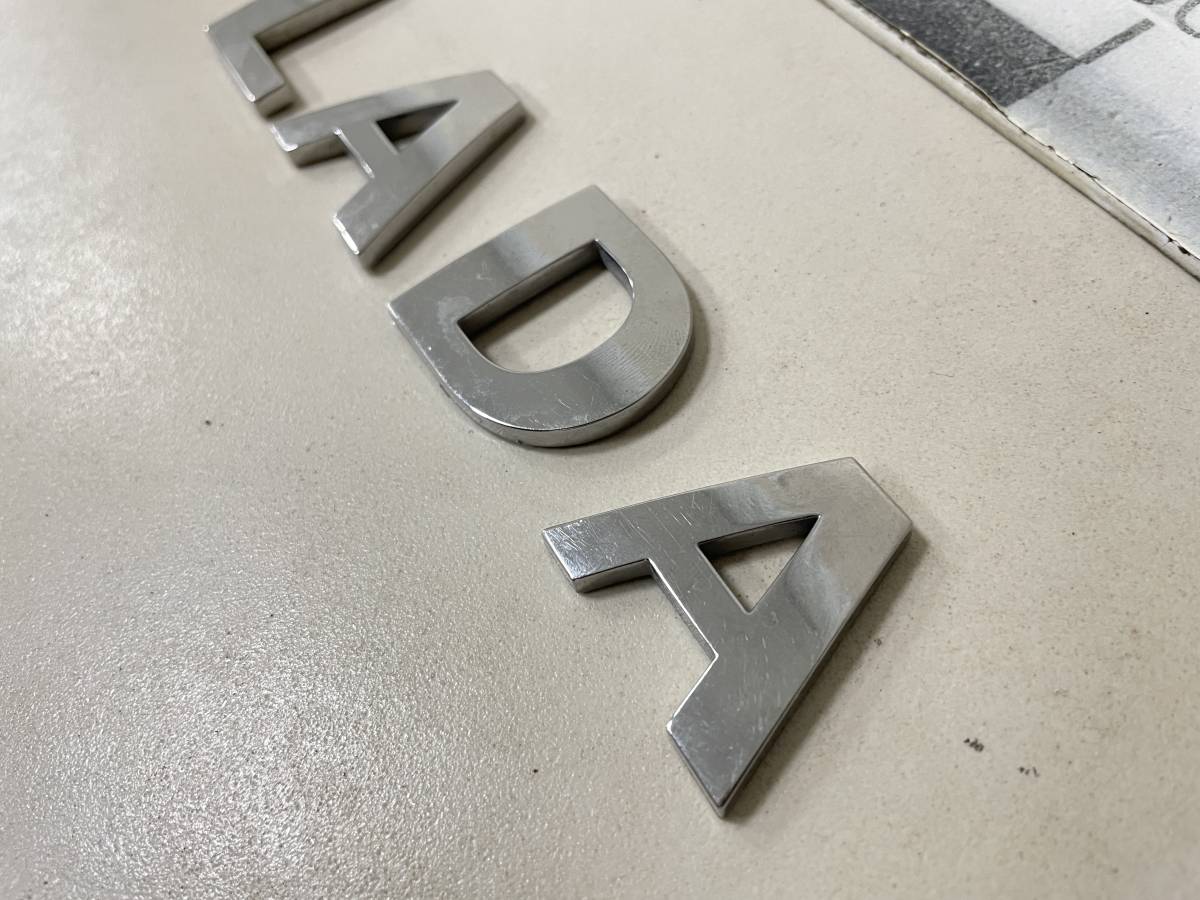 Эмблема Lada X-RAY 2016>