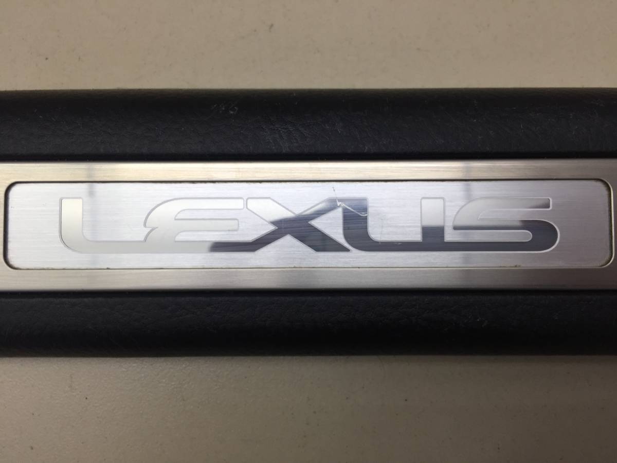 Накладка порога (внутренняя) Lexus RX 300/330/350/400h (XU30) 2003-2009
