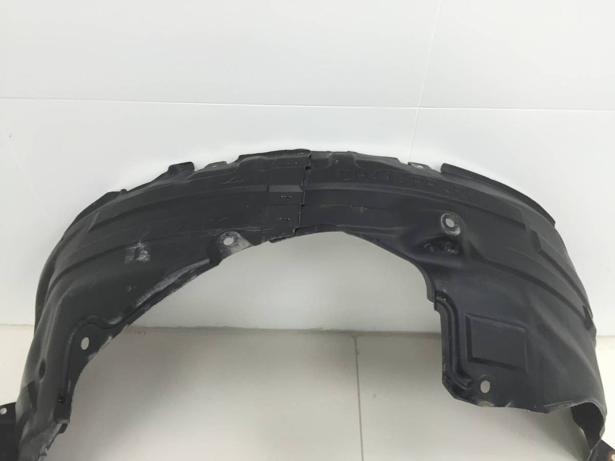 Локер передний правый Mazda CX-7 (ER) 2006-2012