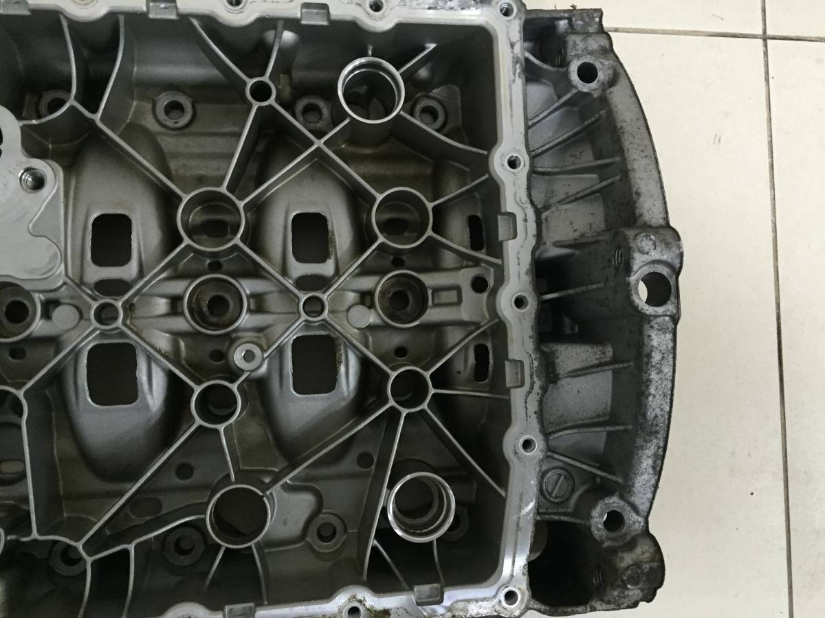 Поддон масляный двигателя Skoda Octavia (A7) 2013>