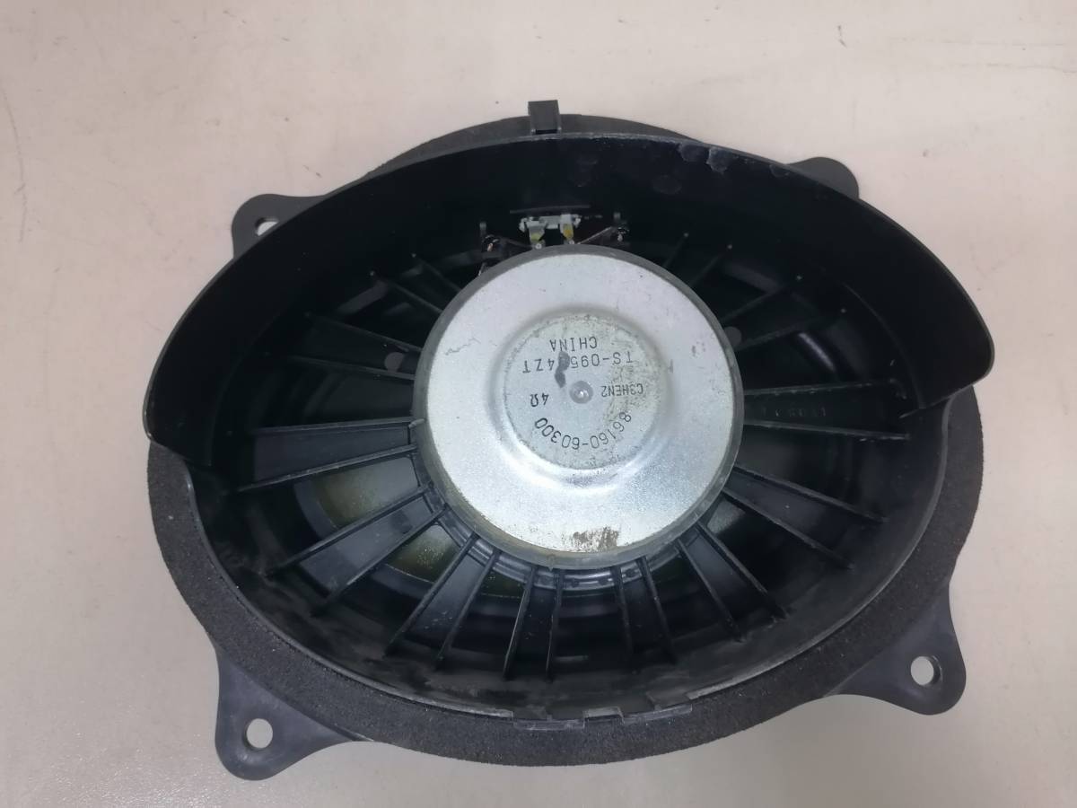 Динамик Toyota Land Cruiser Prado (J120) 2002-2009
