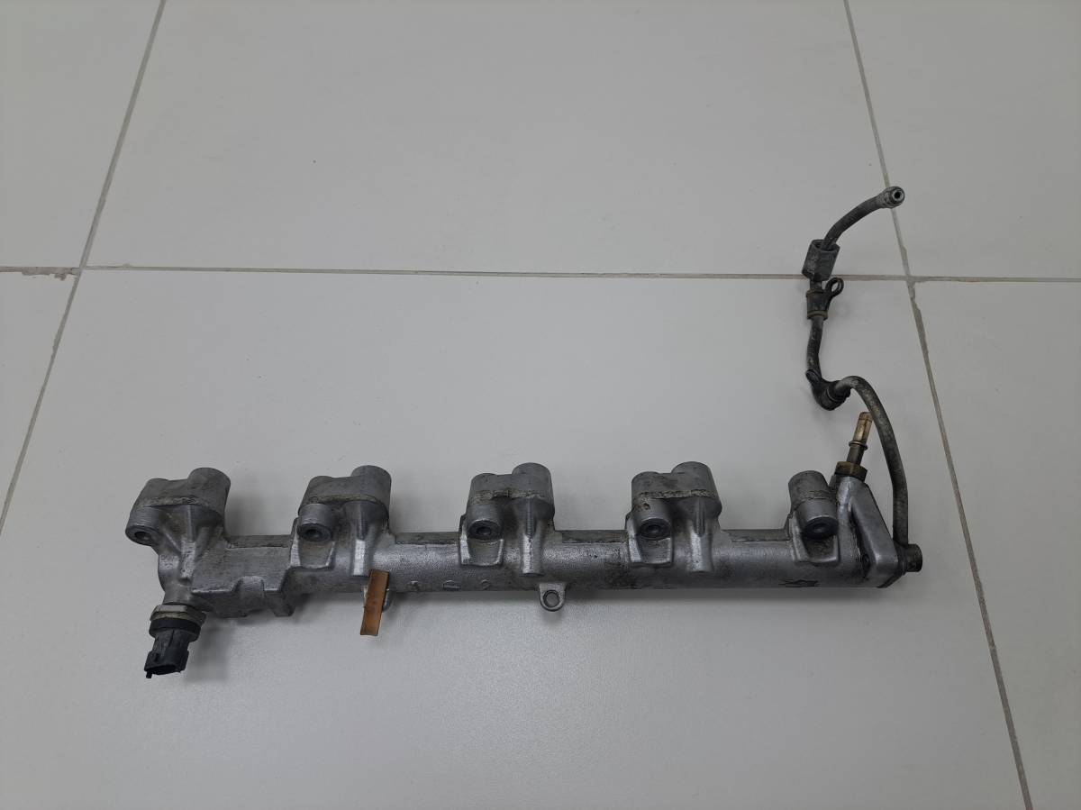 Рейка топливная (рампа) Mazda CX-7 (ER) 2006-2012