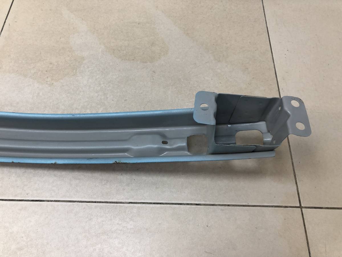 Усилитель заднего бампера Geely Coolray 2018