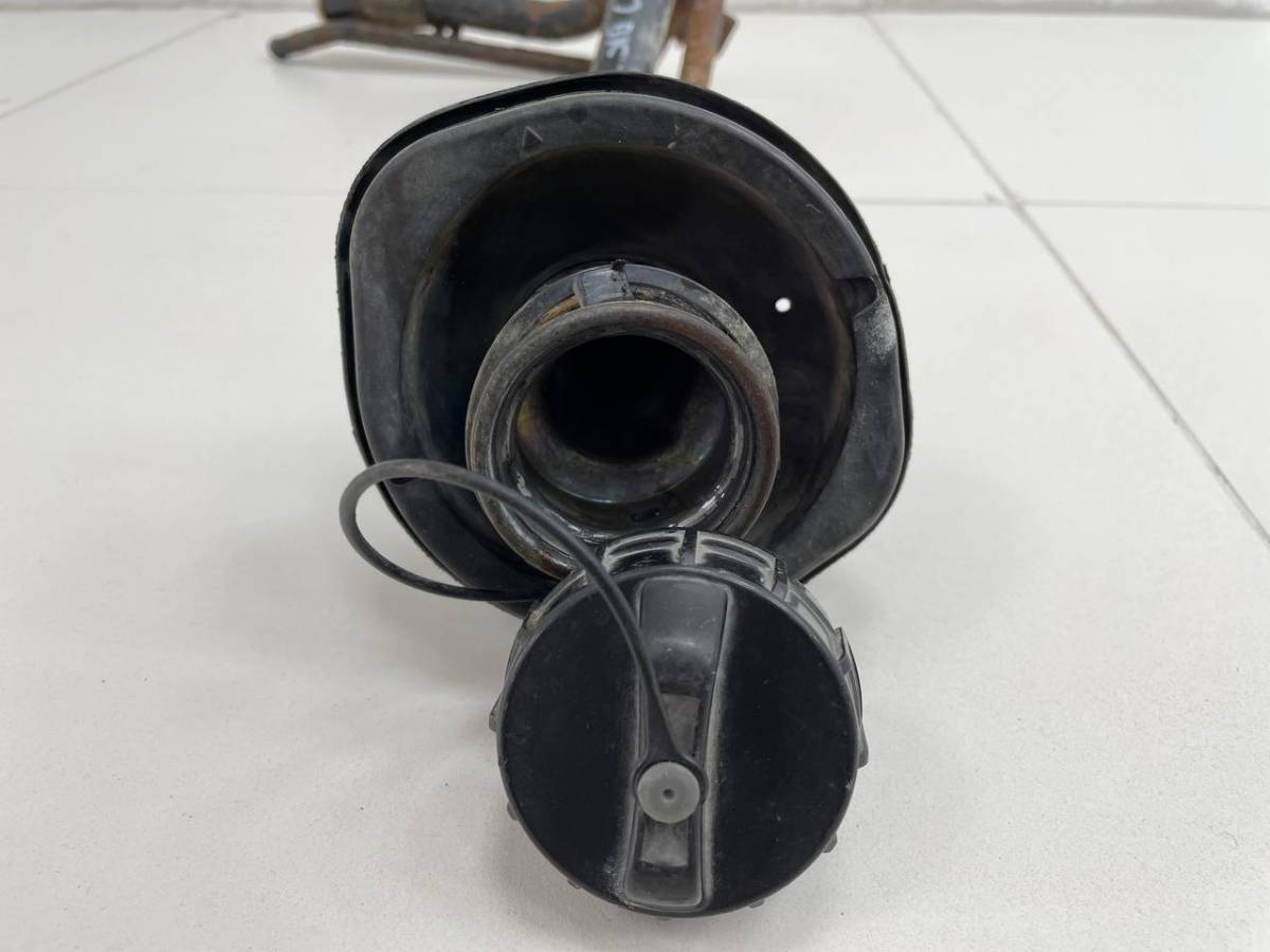 Горловина топливного бака Mazda Mazda 3 (BK) 2002-2009