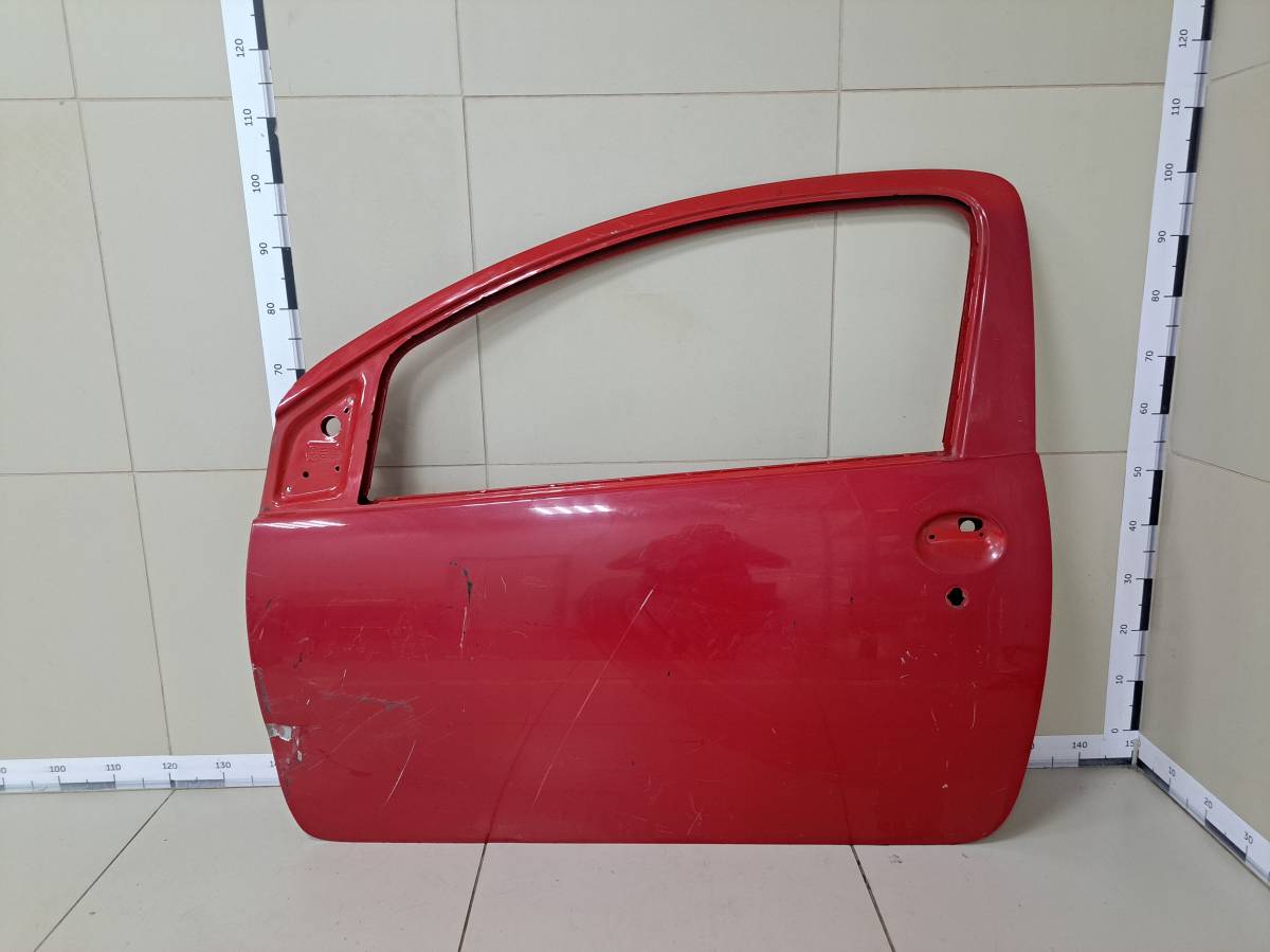 Дверь передняя левая Toyota Aygo 2005-2014