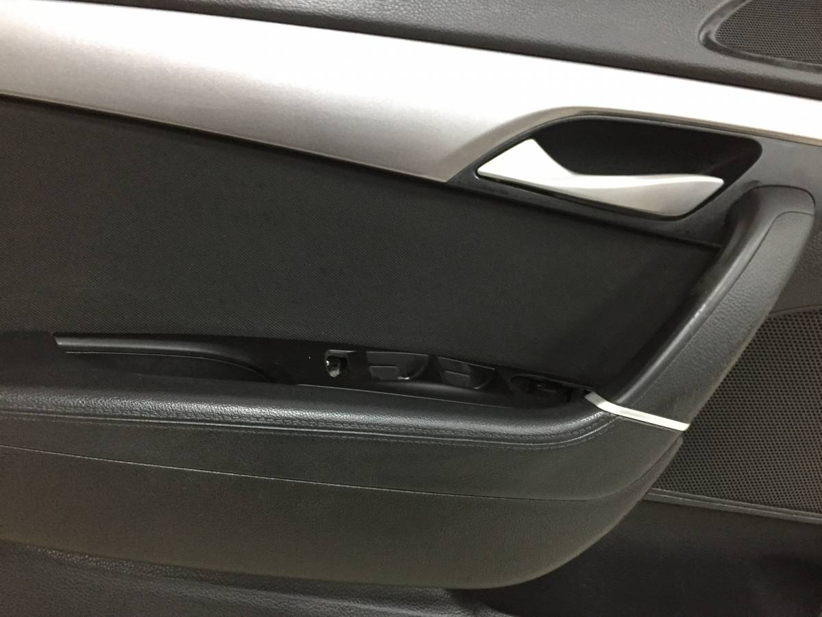 Обшивка двери передней левой Hyundai i40 (VF) 2011>