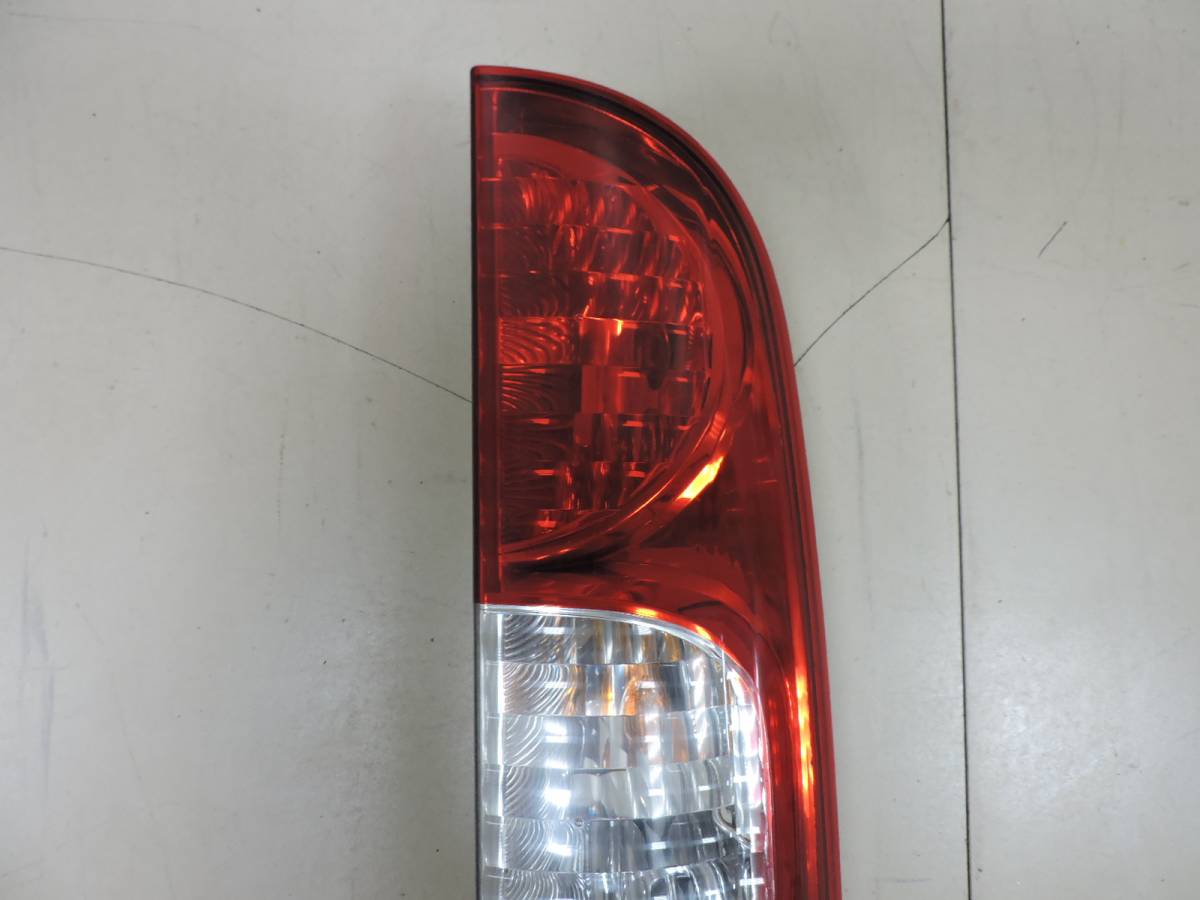 Фонарь задний правый Fiat Doblo (223) 2005-2015