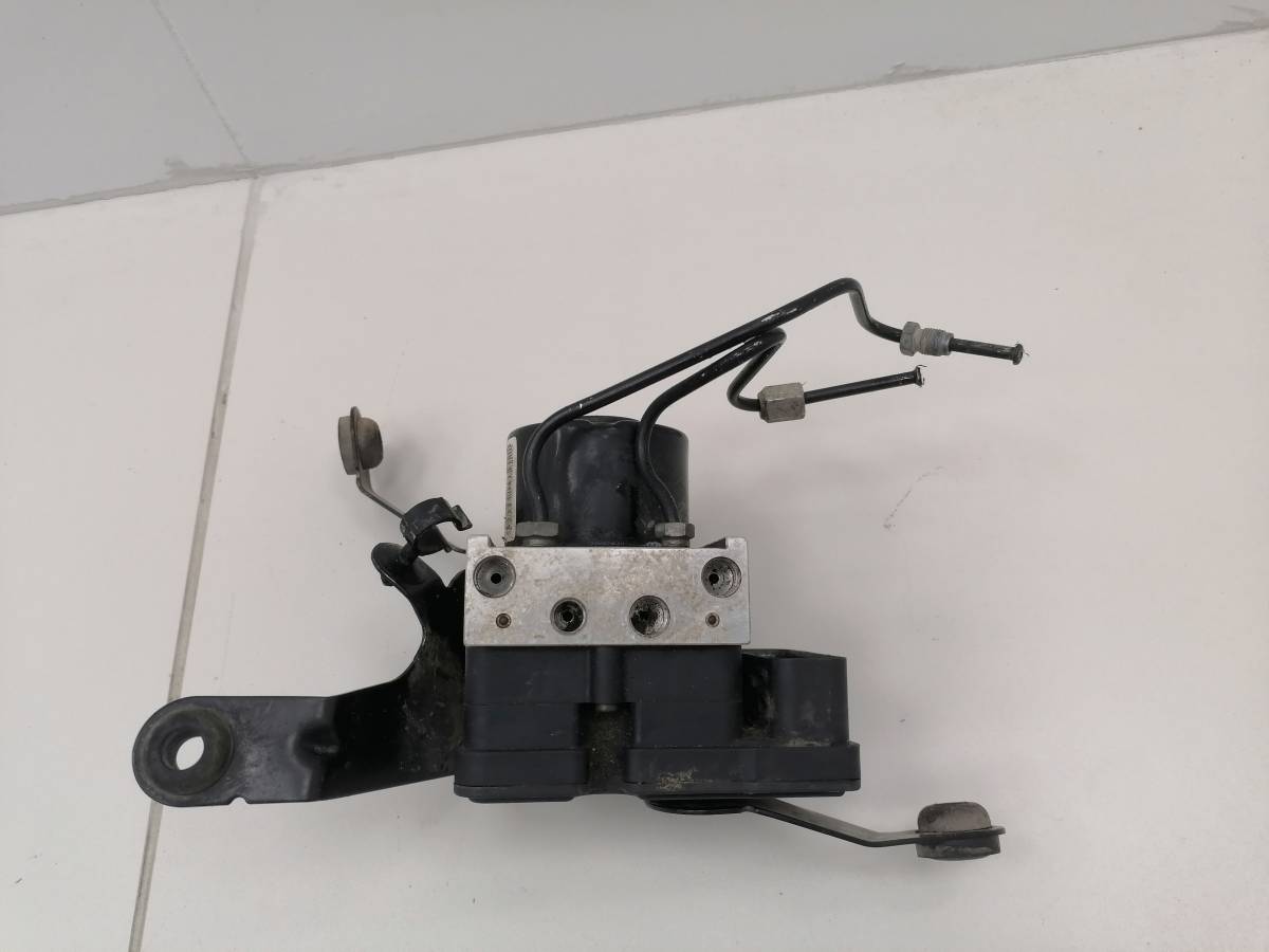 Блок ABS (насос) Ford Fusion (JU) 2002-2012