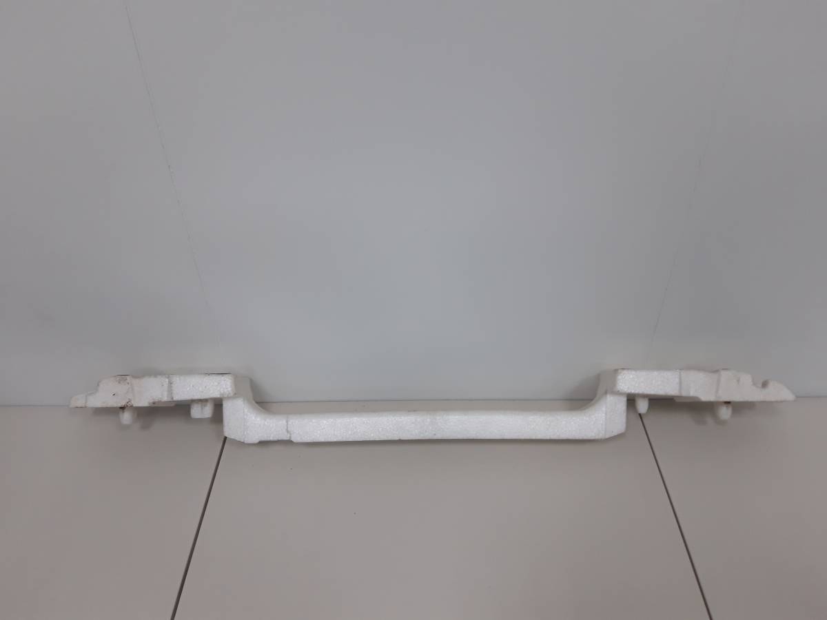 Наполнитель переднего бампера Subaru Impreza (G11) 2000-2007