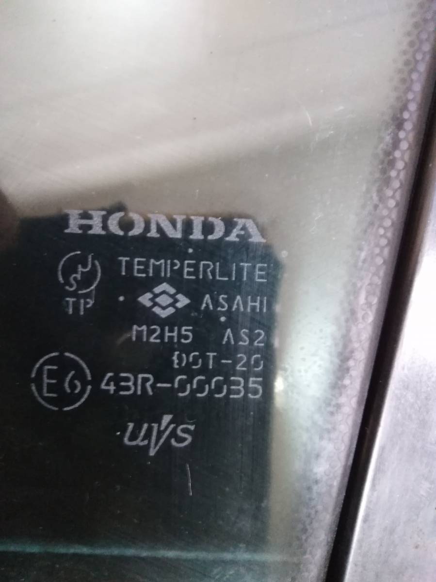 Стекло двери задней правой Honda Legend 2006-2011