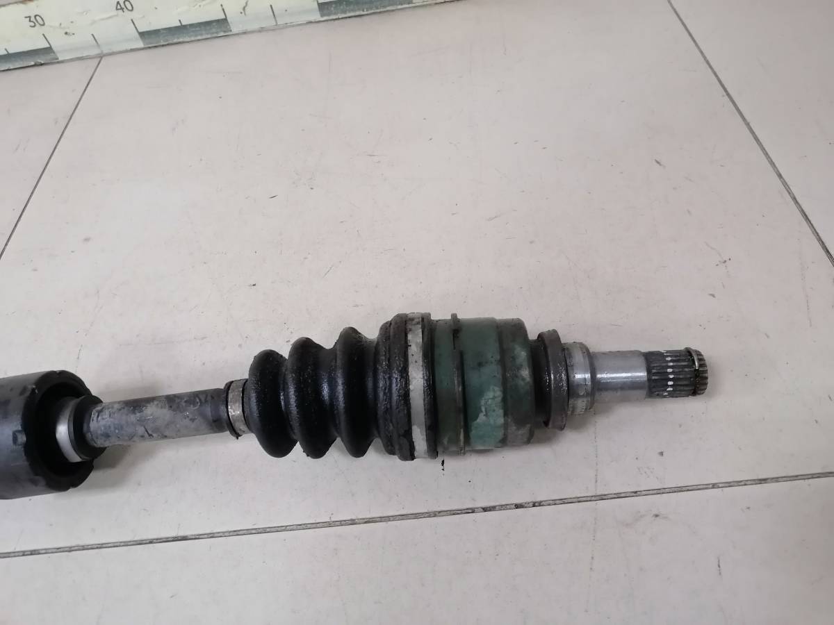 Полуось передняя правая Toyota Vitz (P10) 1999-2005