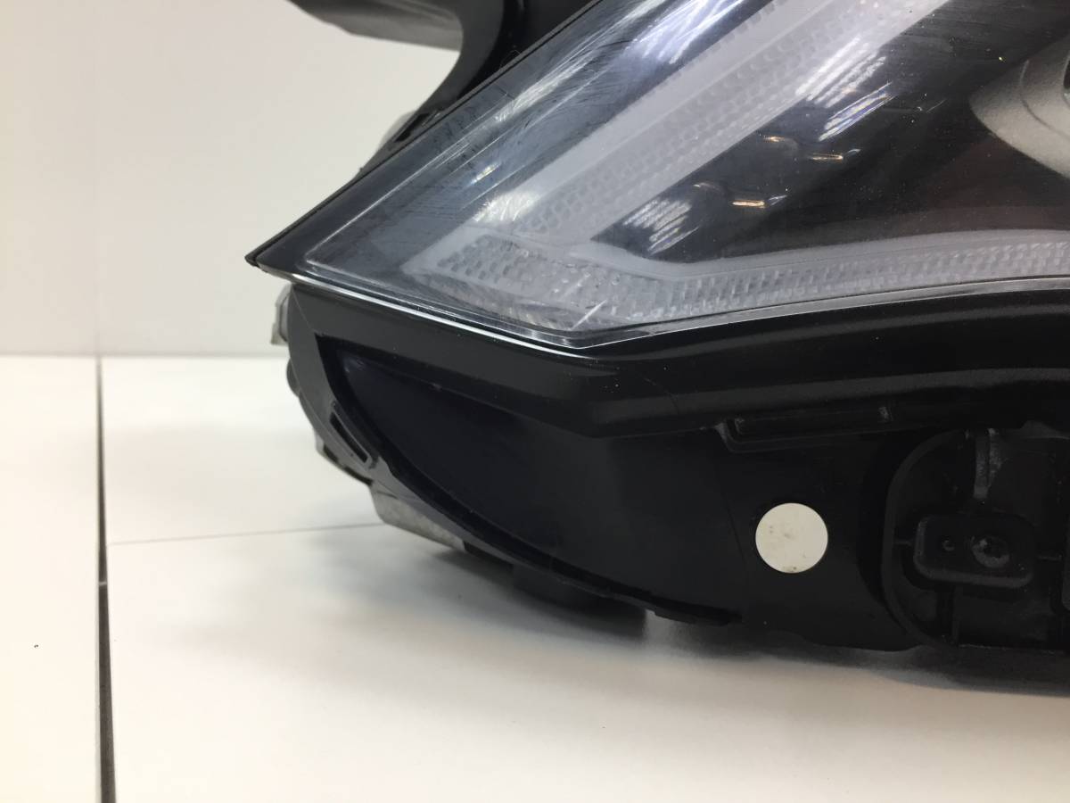Фара правая Kia K5 2019>