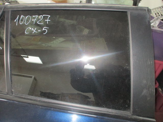 Стекло двери задней правой для Mazda CX-5 (KE) 2011-2017