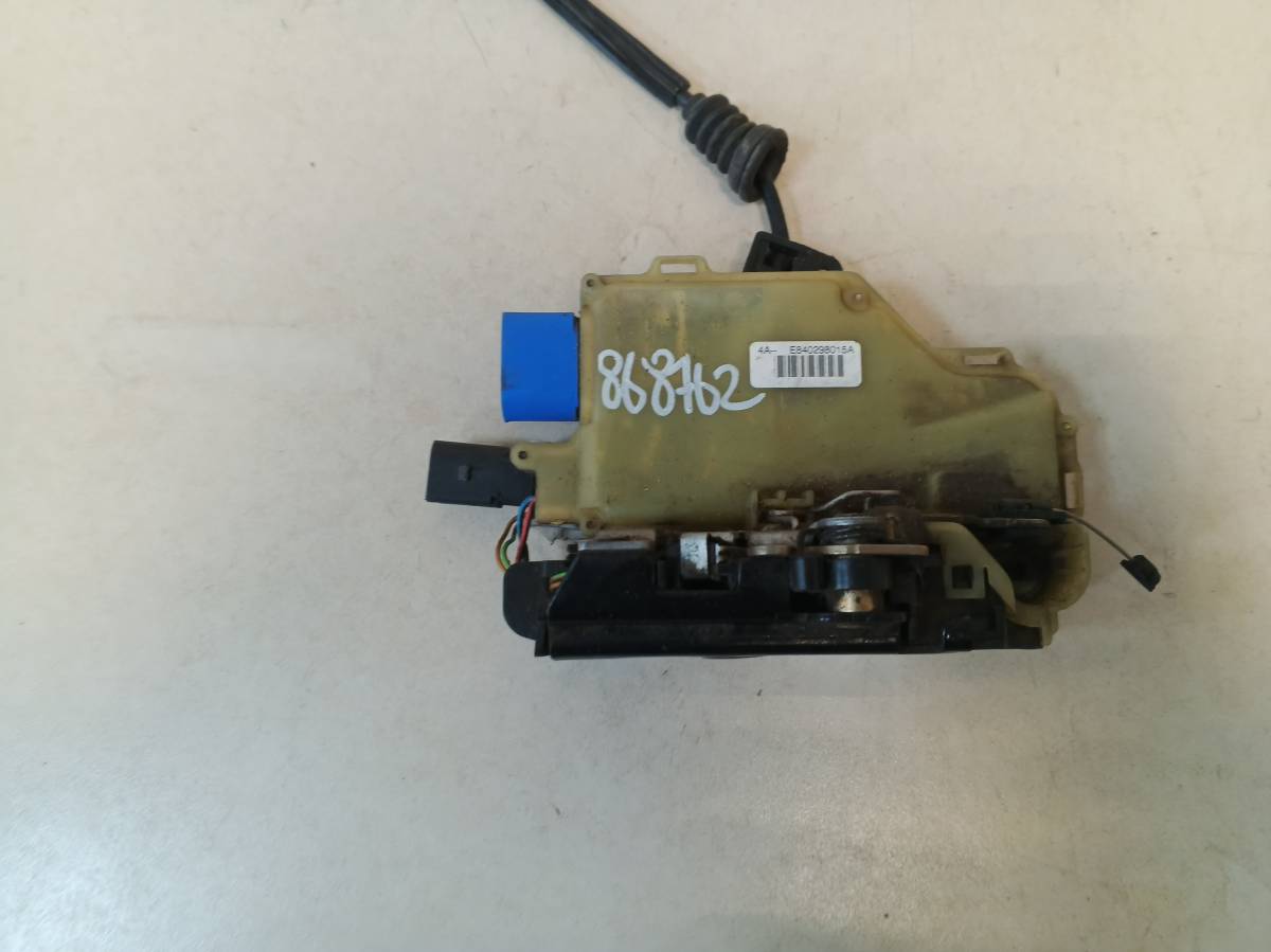 Замок двери передней левой Volkswagen Touareg (7L) 2002-2010