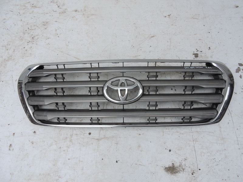 Решетка радиатора для Toyota Land Cruiser (J200) 2007-2015