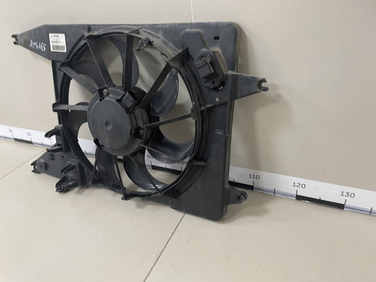 Диффузор вентилятора Renault Sandero 2009-2014