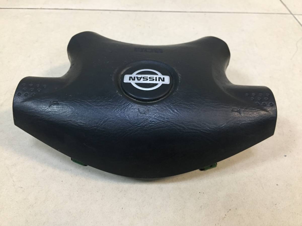 Подушка безопасности в рулевое колесо Nissan Micra (K11) 1992-2002