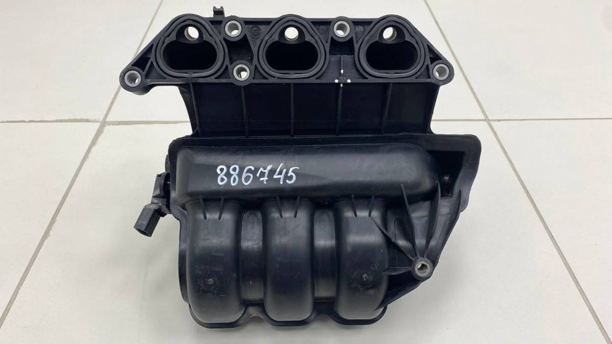 Коллектор впускной Skoda Rapid 2012-2020