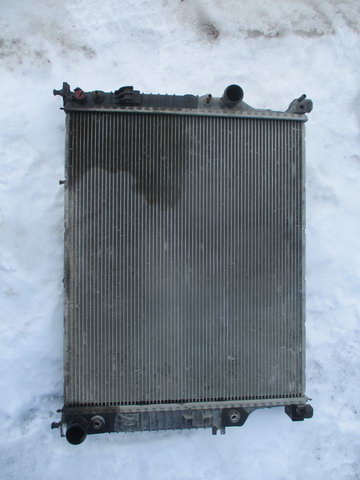 Радиатор охлаждения двигателя для Mercedes-Benz ML-Class (W164) 2005-2011