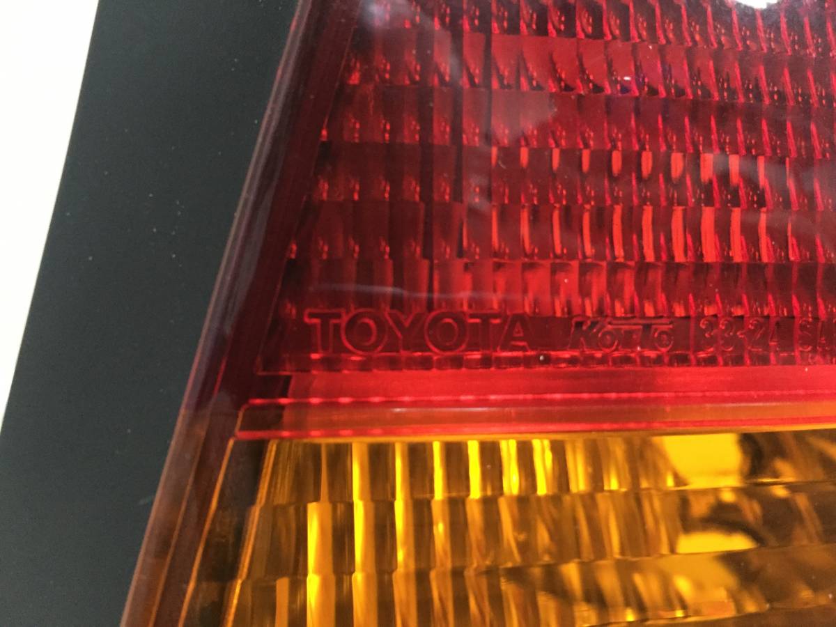 Фонарь задний наружный правый Toyota Windom (V20) 1996-2001
