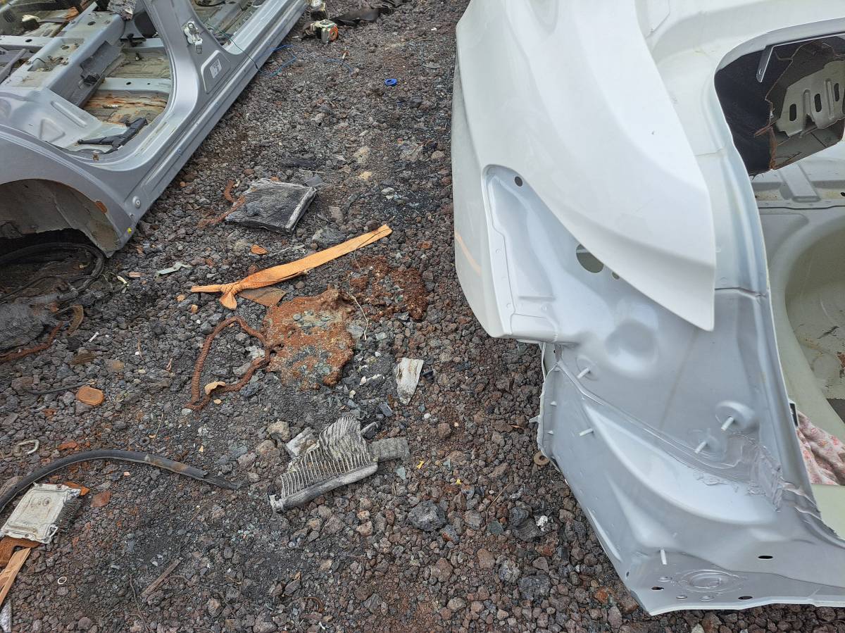 Крыло заднее левое Citroen C4 2011>