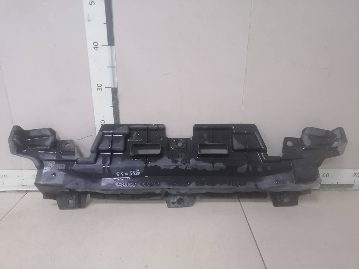 Накладка переднего бампера центральная Toyota Land Cruiser Prado (J150) 2009>