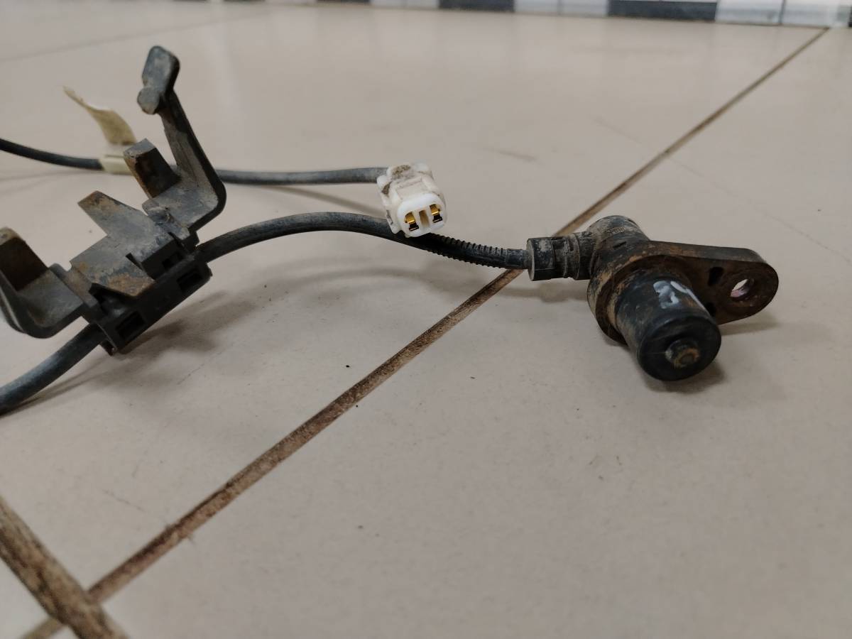 Датчик ABS передний правый Toyota Camry (XV30) 2001-2006 Датчик ABS передний правый Toyota Camry (XV30) 2001-2006
