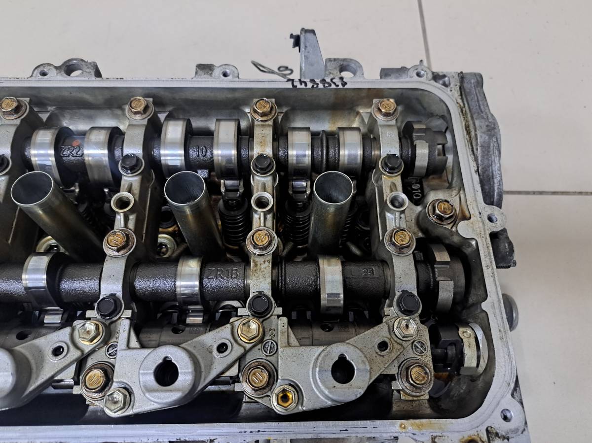 Головка блока цилиндров Toyota Rav 4 (A30) 2006-2013 Головка блока цилиндров Toyota Rav 4 (A30) 2006-2013