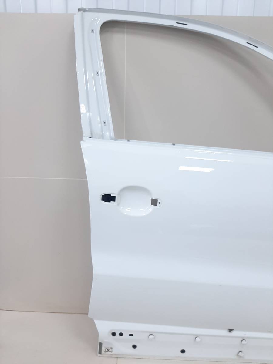Дверь передняя правая Volkswagen Tiguan (5N2) 2011-2016