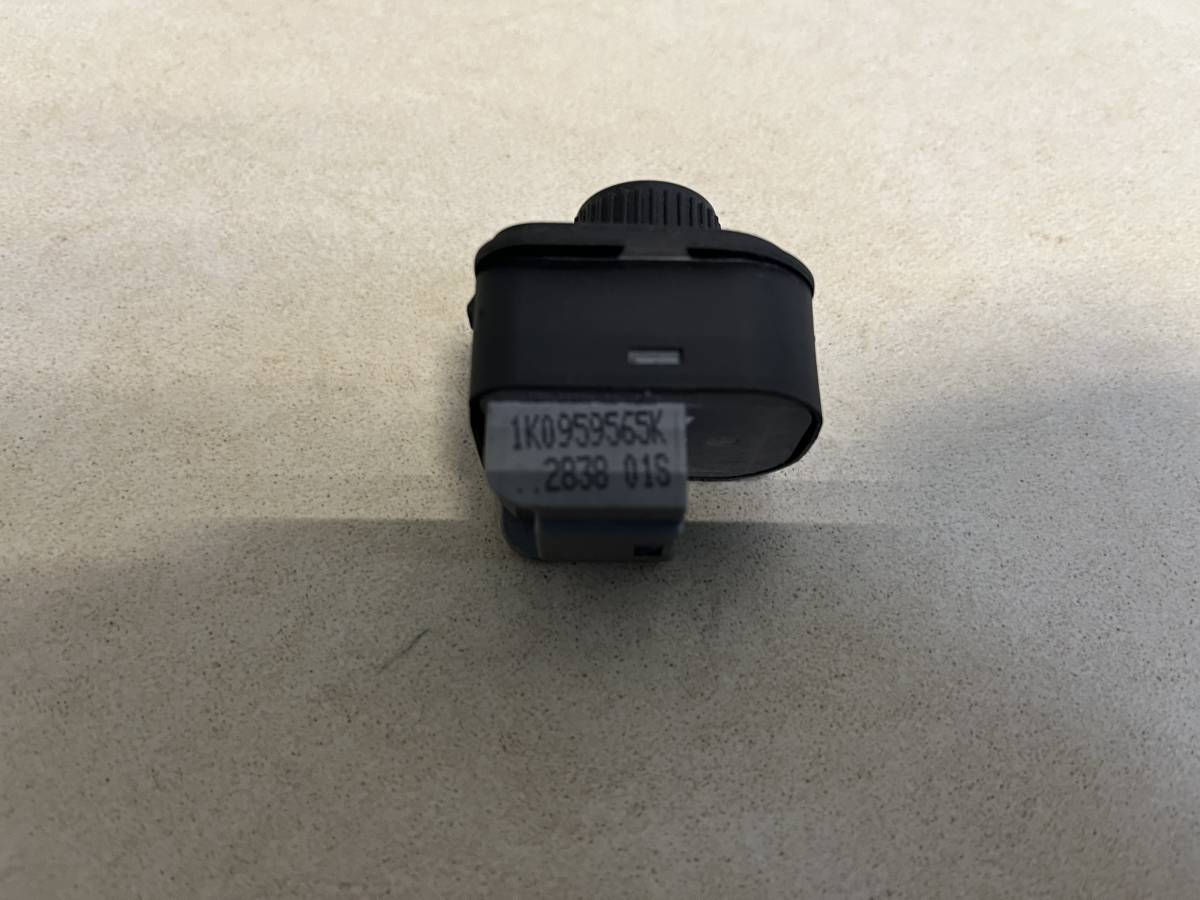 Переключатель регулировки зеркала Volkswagen Jetta (1K) 2006-2011