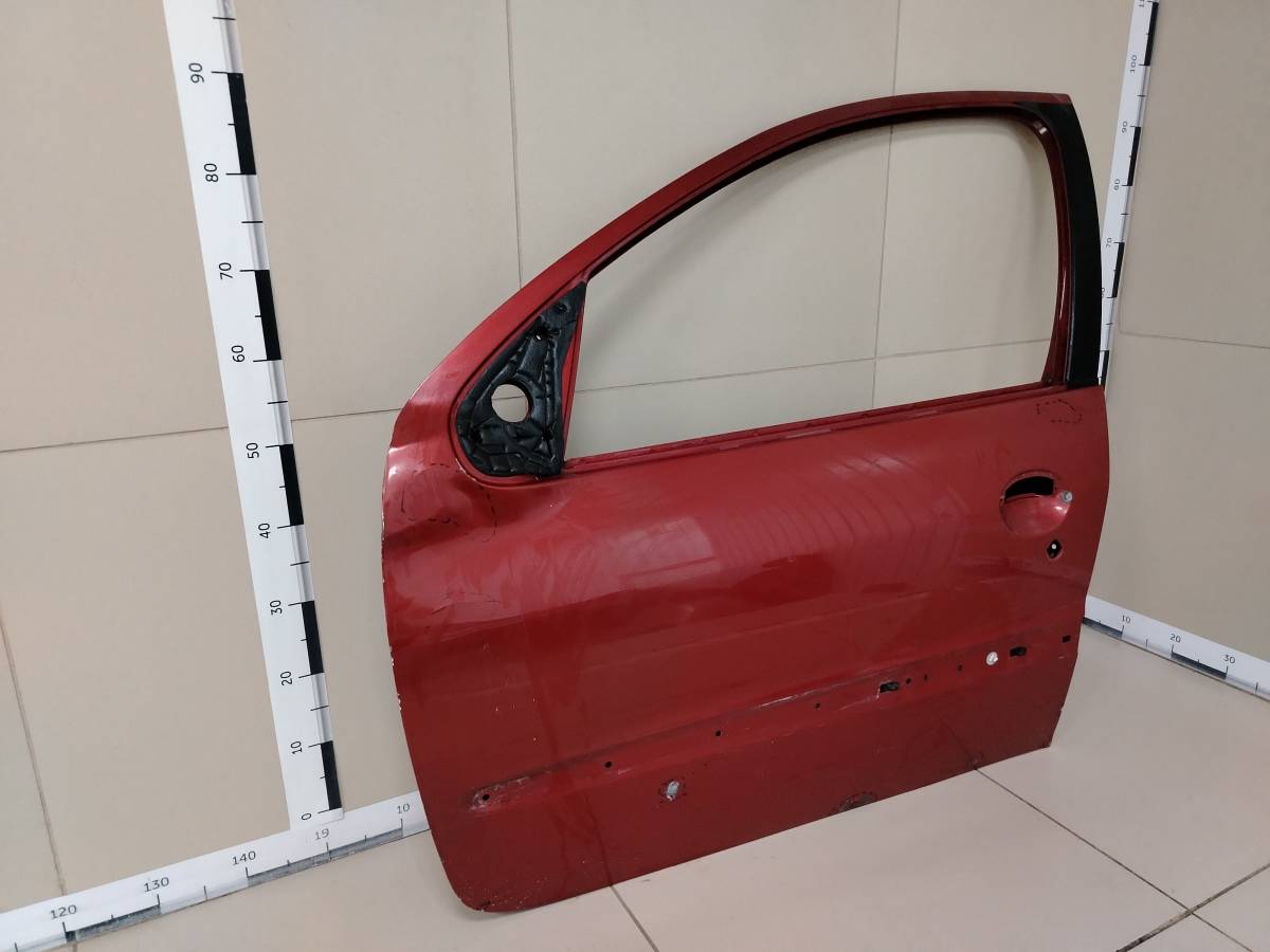 Дверь передняя левая Peugeot 206 1998-2012