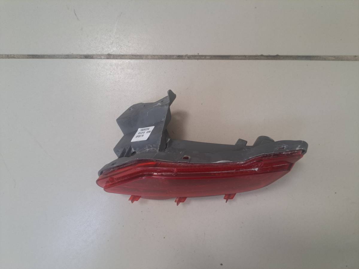 Фонарь задний противотуманный Toyota Rav 4 (A40) 2013>