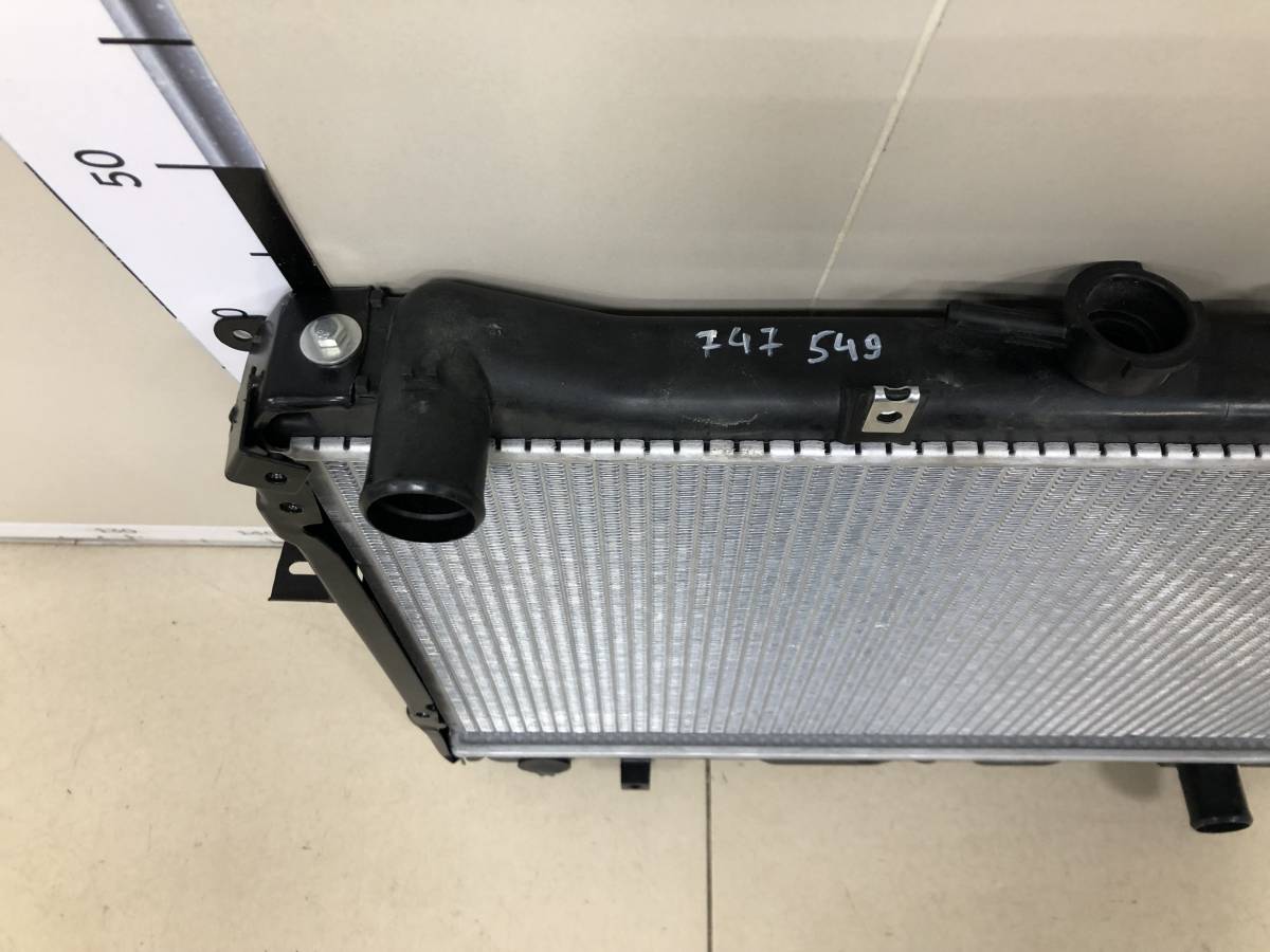 Радиатор охлаждения двигателя Mazda Bongo 1999-2020